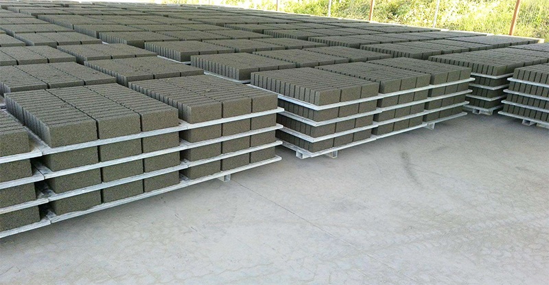 PVC<a href=http://m.kanougroup.com.cn/ target=_blank class=infotextkey>空心磚托板</a>